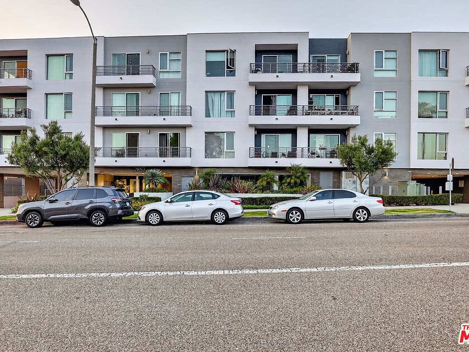 1st image of 7857 W Manchester Ave #Penthouse 9