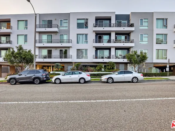 7857 W Manchester Ave #Penthouse 9, Playa Del Rey, CA 90293