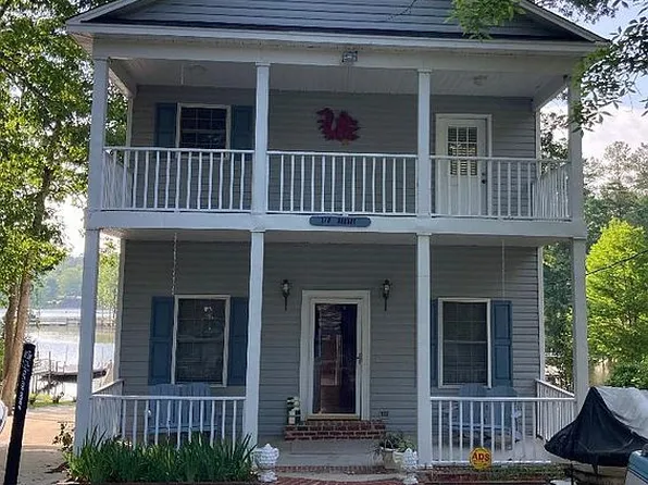 21 Oak Pointe Rd, Prosperity, SC 29127