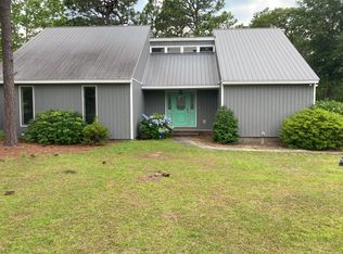 85 Winchester Rd, Pinehurst, NC 28374