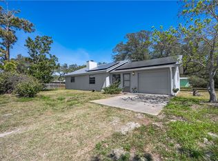 606 N 7th St, Fulton, TX 78358