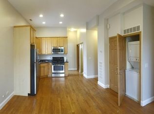 2915 W Jackson Blvd APT 2F, Chicago, IL 60612