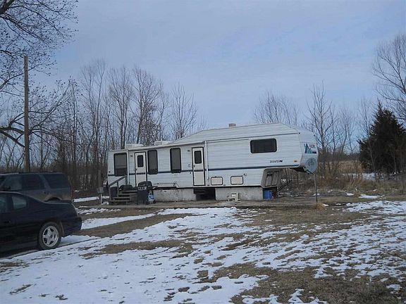 2nd image of 300 County Road 615