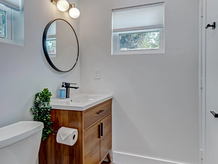 721 Franklin Rd — Photo 15