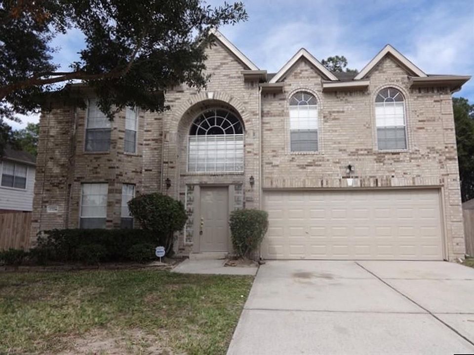 1st image of 27234 Kings Manor Dr S