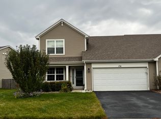 174 Norfolk Ln, Pingree Grove, IL 60140
