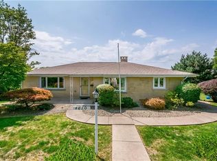 4610 N Emblem Dr, Pittsburgh, PA 15227