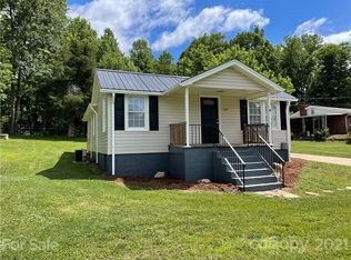 102A Camellia Garden St, Morganton, NC 28655