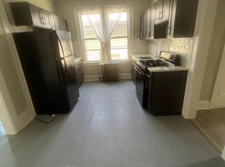 55 Melville Pl #2L, Irvington, NJ 07111