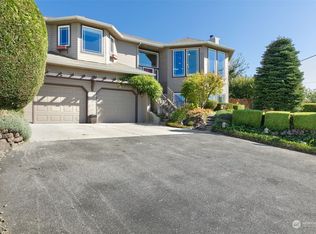 4111 Hillcrest Dr, Yakima, WA
