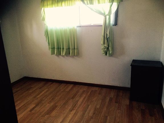 5th image of 63 Shelton Dr