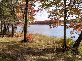 43 Ringwood Rd, Palmyra, ME 04965