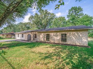 1015 Melinda Ln, Tatum, TX 75691