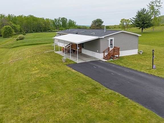 3rd image of 34 Perrys Way N