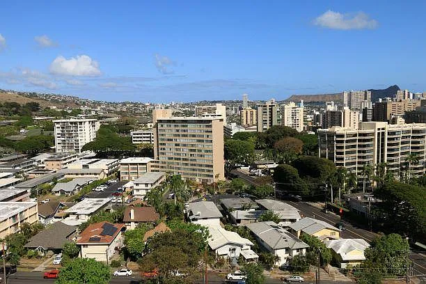 Keeaumoku St — Photo 8