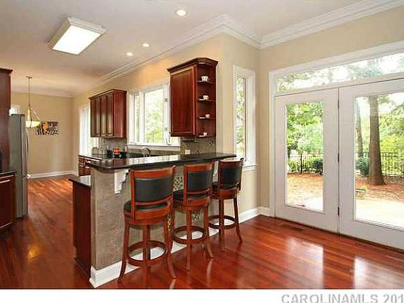 3rd image of 8044 Sandestin Ln