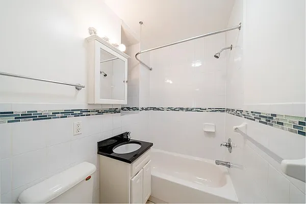 Rented by Douglas Elliman | media 4