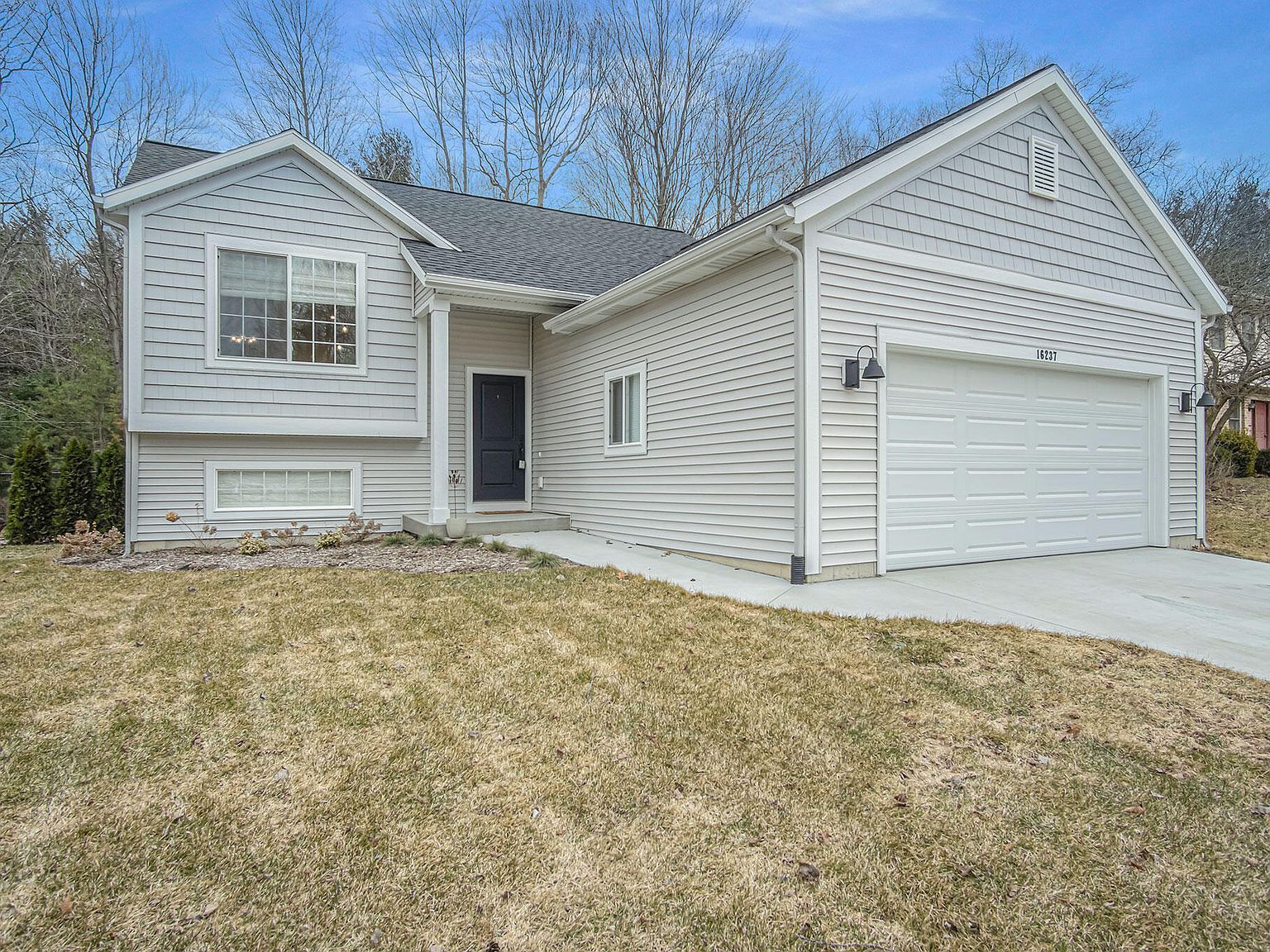 16237 Terrace Rd, Spring Lake, MI 49456 Zillow