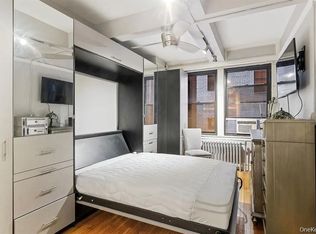 457 W 57th Street #308, New York (Manhattan), NY 10019