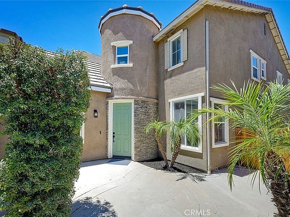 3rd image of 27439 Pinyon St