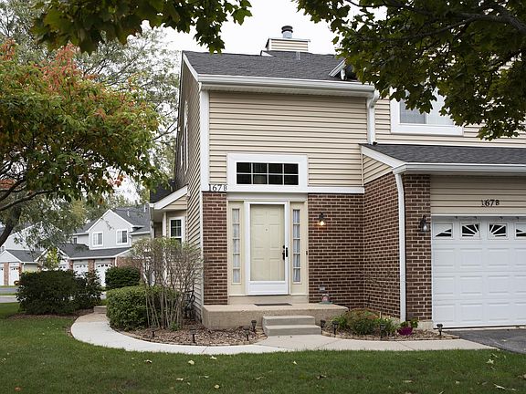 2nd image of 167 Winchester Dr Unit B