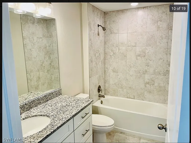 2218 NW 6th Pl — Photo 6