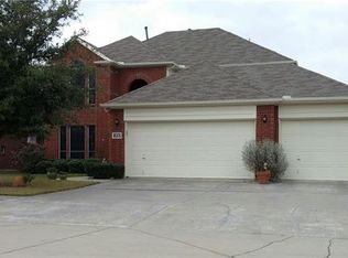 615 Rosarita Rd, Arlington, TX 76002