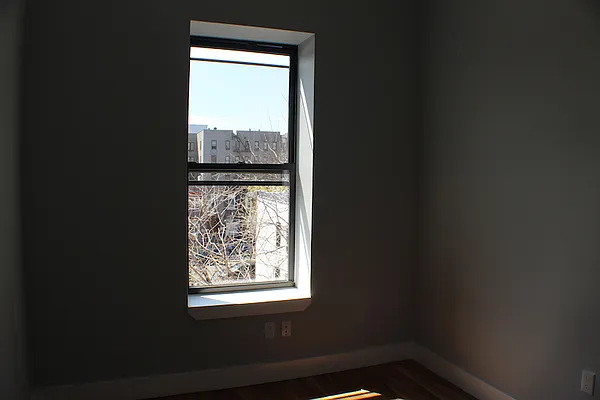 Rented by East Williamsburg Realty Inc | media 25