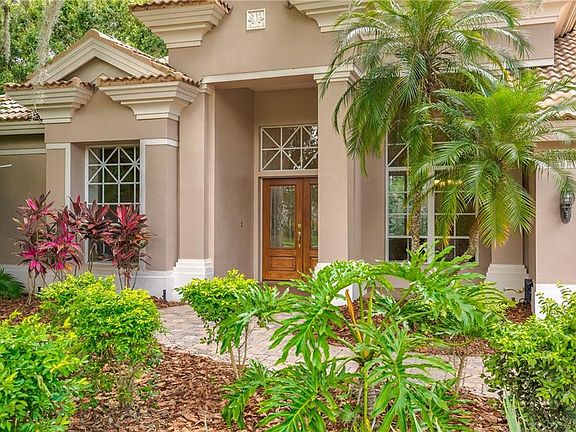 3rd image of 2835 Grey Oaks Blvd