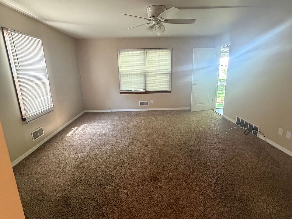 1st image of 1736 S Park Ave #1