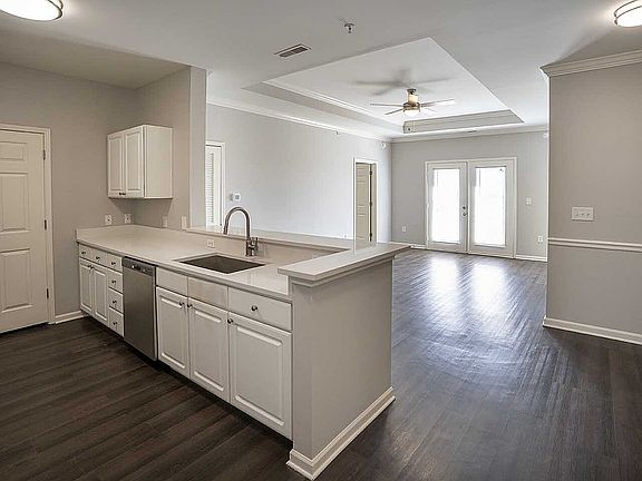 Newly Renovation Kitchen