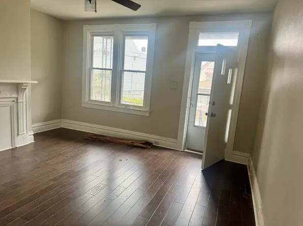 3118 Mission St, Pittsburgh, PA 15203