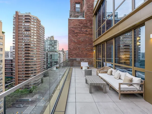 250 25th St #11A, New York, NY 10010