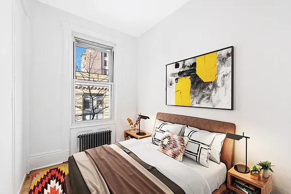 Sold by Compass | media 6