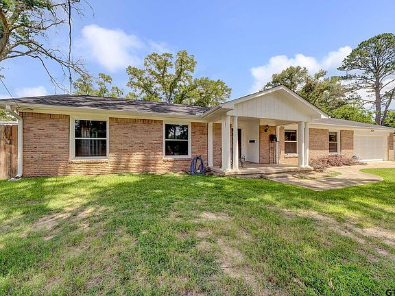 2nd image of 3209 Fernwood Dr