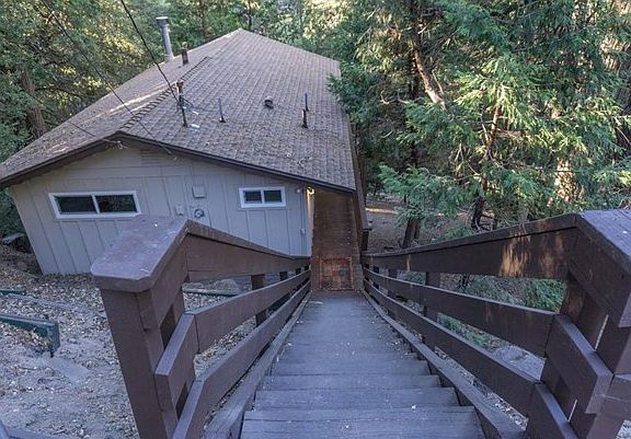 2nd image of 1026 Berne Dr