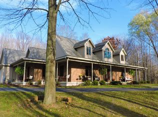 2978 N Locust Dr, Midland, MI 48642