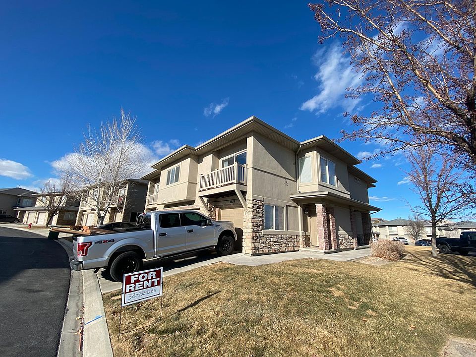 1st image of 4884 Aspen Springs Dr