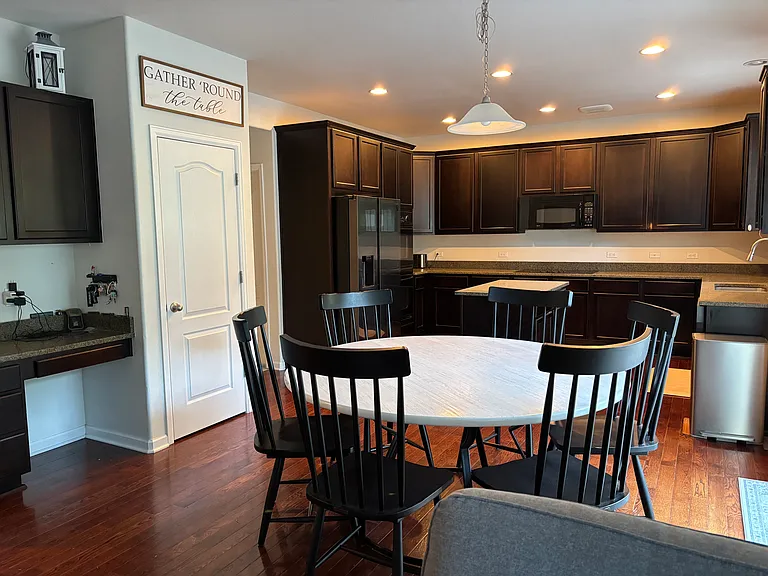 3410 E 140th Pl — Photo 8