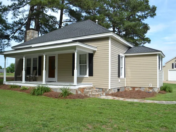 1066 State Highway 27 E, Lillington, NC 27546