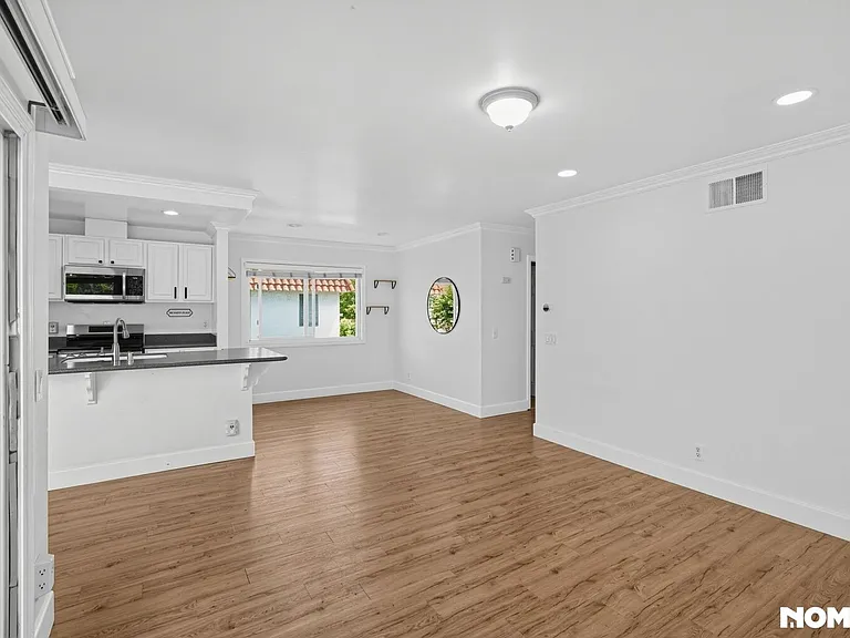 22811 Malaga Way — Photo 17