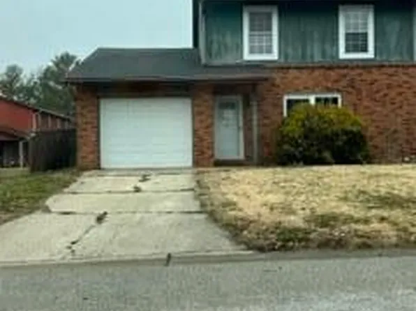 705 Ganim Dr, Belleville, IL 62221