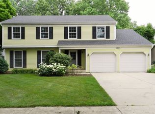 1573 Orth Dr, Wheaton, IL 60189