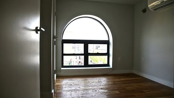 Rented by Nooklyn NYC LLC | media 3