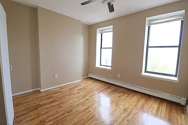 Rented by Nest Seekers International