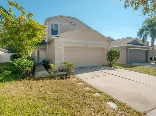 7808 Carriage Pointe Dr, Gibsonton, FL 33534