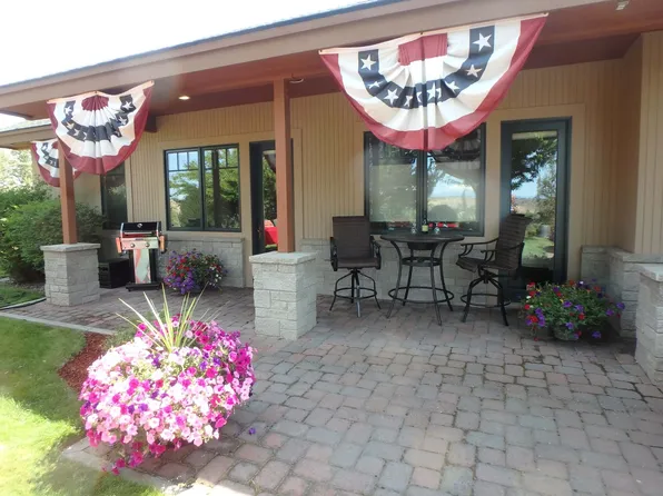 860 NE B St, Madras, OR 97741