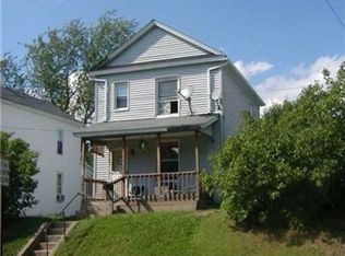 439 Harrison St, Sharon, PA 16146