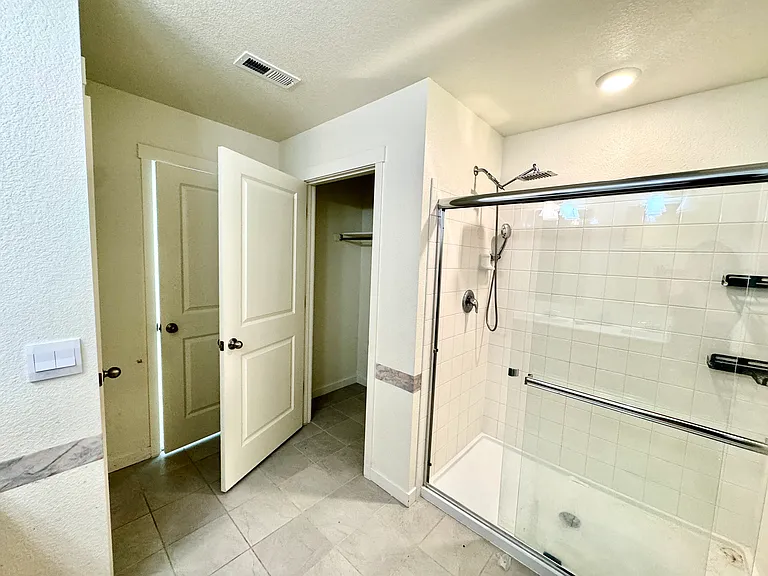 46 N Vandriver Way — Photo 20