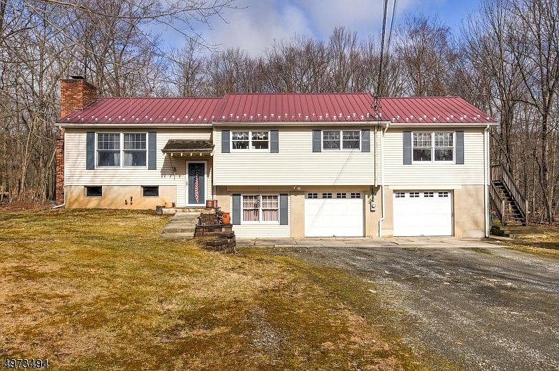 1st image of 23 Mill Ln